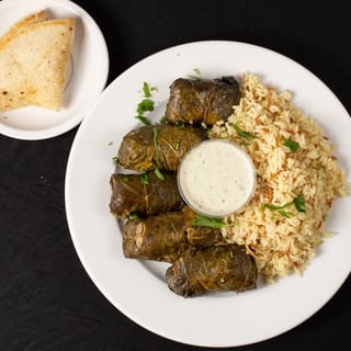 Dolmadakia Plate